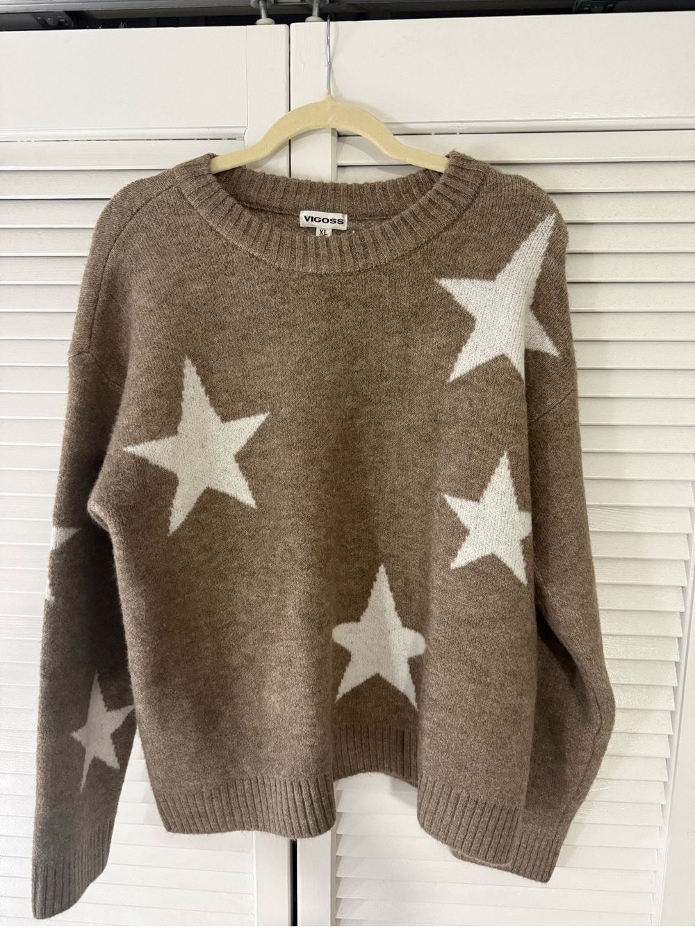 Vigoss Taupe Sweater with White Star Accents